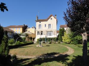 Maisons de vacances Maison Carteret a 10 mn Lac du Der plages port casino confort et calme jardin bbq : photos des chambres