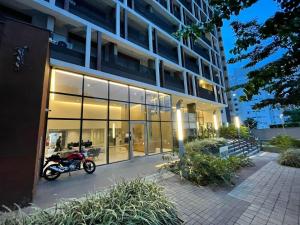 Sᴛᴜᴅɪᴏ Pʀᴇᴍɪᴜᴍ 306 ᴀᴏ ʟᴀᴅᴏ ᴅᴀ AᴠPᴀᴜʟɪsᴛᴀ - Wɪ-Fɪ - Cᴏᴡᴏʀᴋɪɴɢ - Pɪsᴄɪɴᴀ Rᴏᴏғᴛᴏᴘ - TV Sᴍᴀʀᴛ