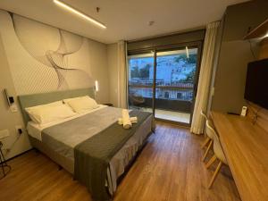 Sᴛᴜᴅɪᴏ Pʀᴇᴍɪᴜᴍ 306 ᴀᴏ ʟᴀᴅᴏ ᴅᴀ AᴠPᴀᴜʟɪsᴛᴀ - Wɪ-Fɪ - Cᴏᴡᴏʀᴋɪɴɢ - Pɪsᴄɪɴᴀ Rᴏᴏғᴛᴏᴘ - TV Sᴍᴀʀᴛ