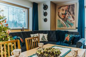 Mountain Base - Dom Hrabiego - AC