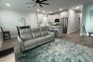 Bywater St Claude area with New Orleans charm! 3 miles from the French Quarter - Arabi