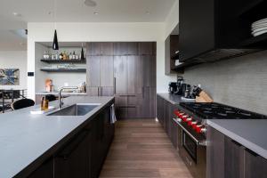 12A Treeline Springs