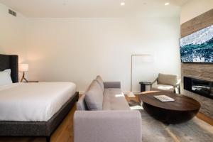 223 LakeLodge by Moonlight Basin Lodging