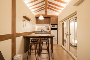 Luxury Hanok Alley Haven