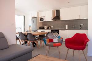 T4 moderne à 2 min de la plage