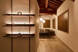 Luxury hanok with private bathtub - Surinjae