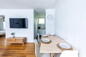 Orton Waves- Beach Life Awaits