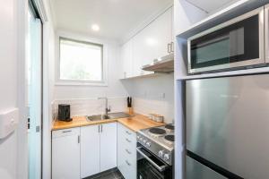 Orton Waves- Beach Life Awaits