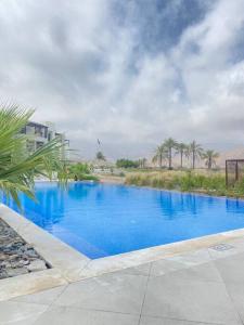 Lovely studio apartment inside Jebel Sifah resort