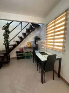 3 Bedroom Apartment by Romz