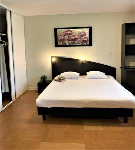 Apartment (3 Adults) room in ApartHotel Sainte-Marthe