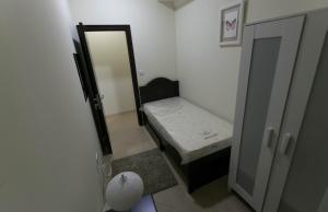 Small Budget Rooms for girls only in Dubai, Marina