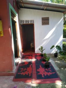 Thomasz House