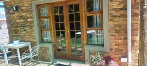 Coco's Hamlet Self Catering Accommodation - Lochlynne