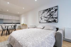 Stunning Luxury 2 Bedroom London Apartment