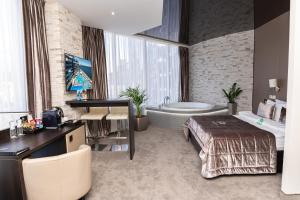 Suite, City View room in NEMO Hotel Resort & Spa