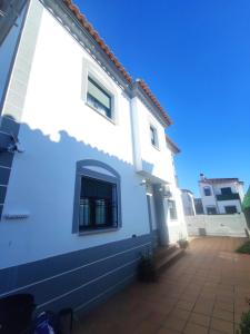 La Jara , Chalet Pareado