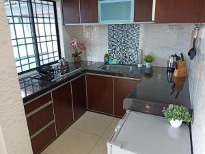 Georgetown, Up to 6 Pax, 3 Bedrooms, 1 Car Park by Star Home