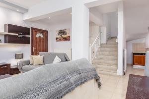 VILLA OLIVIA CORFU - Amazing sea-view 3 bedroom villa with a pool