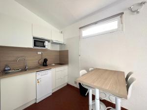 Appartement à 100M de la plage - Terrasse & Parking Privé