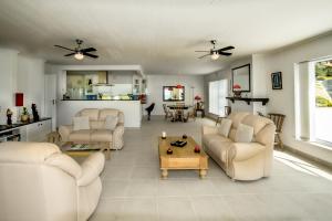 Penguinden - Private Villa with Sea Views