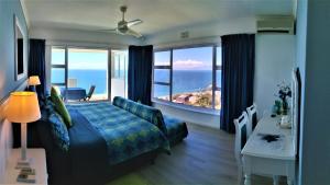 Penguinden - Private Villa with Sea Views