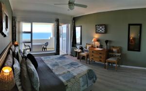 Penguinden - Private Villa with Sea Views