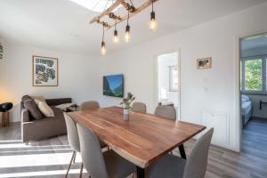 Moderne Wohnung mit Parkplatz