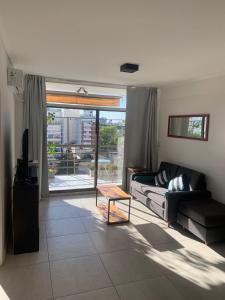 Mario Bravo Apartment 1