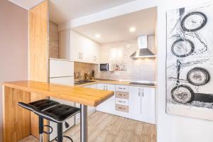 Don Miguel 4-F Apartment Levante Beach