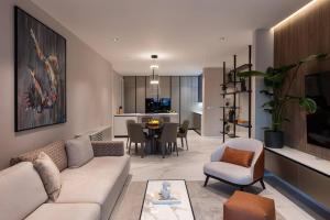 Luxury Apartment D&D with Sea Access