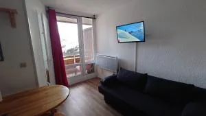 Les aiguilles d'or - Орі