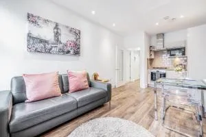 Bright & Modern 2-Bed Notting Hill Apartment - London
