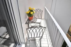 Modern Apartment in Ipitou, Plaka