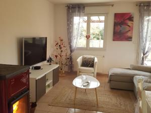 Maison de camp. plain-pied avec jardin, 2 chambres, terrasse couverte, proche Gérardmer et Saint-Dié - FR-1-589-386