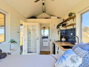 Heathcote Hills Tiny House - Tiny Stays