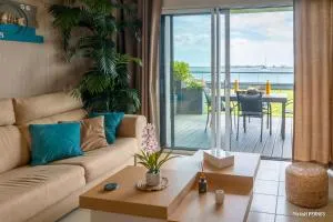 RÉF 231 - PORT-LOUIS appartement type 2 pleine vue Petite Mer avec terrasse, parking et garage dans résidence récente - 庞盖