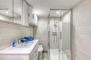 Appartements Studio cosy - 35m2 - Paris -Disneyland - Rer A : photos des chambres