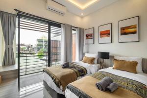 Modern 6BR Villa in Berawa
