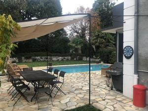 Appartements Appartement avec piscine : photos des chambres