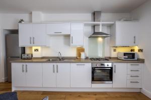 Tan-Y-Ffordd - Tenby