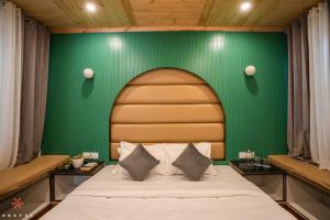 Zostel Mussoorie (Mall Road)