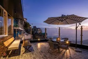 Zostel Mussoorie (Mall Road) - Kanatal