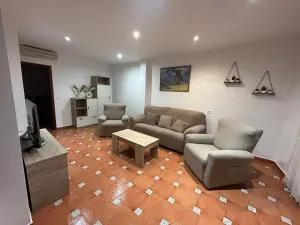 Duplex en San Bartolome de la Torre - Alosno