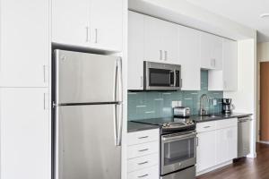 S Lake Studio w Gym WD nr Waterfront SEA-378