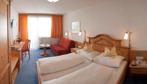 Double Room with south-facing Balcony room in Hotel Wagner