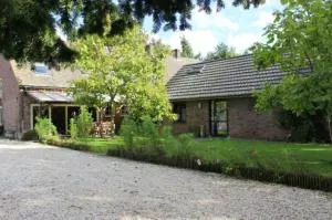 Het Achterhuis - Oostrum