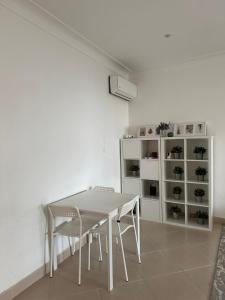 Gueliz Center Home (Starbucks)