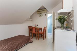 City Center Apartment Larica