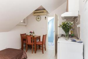 City Center Apartment Larica